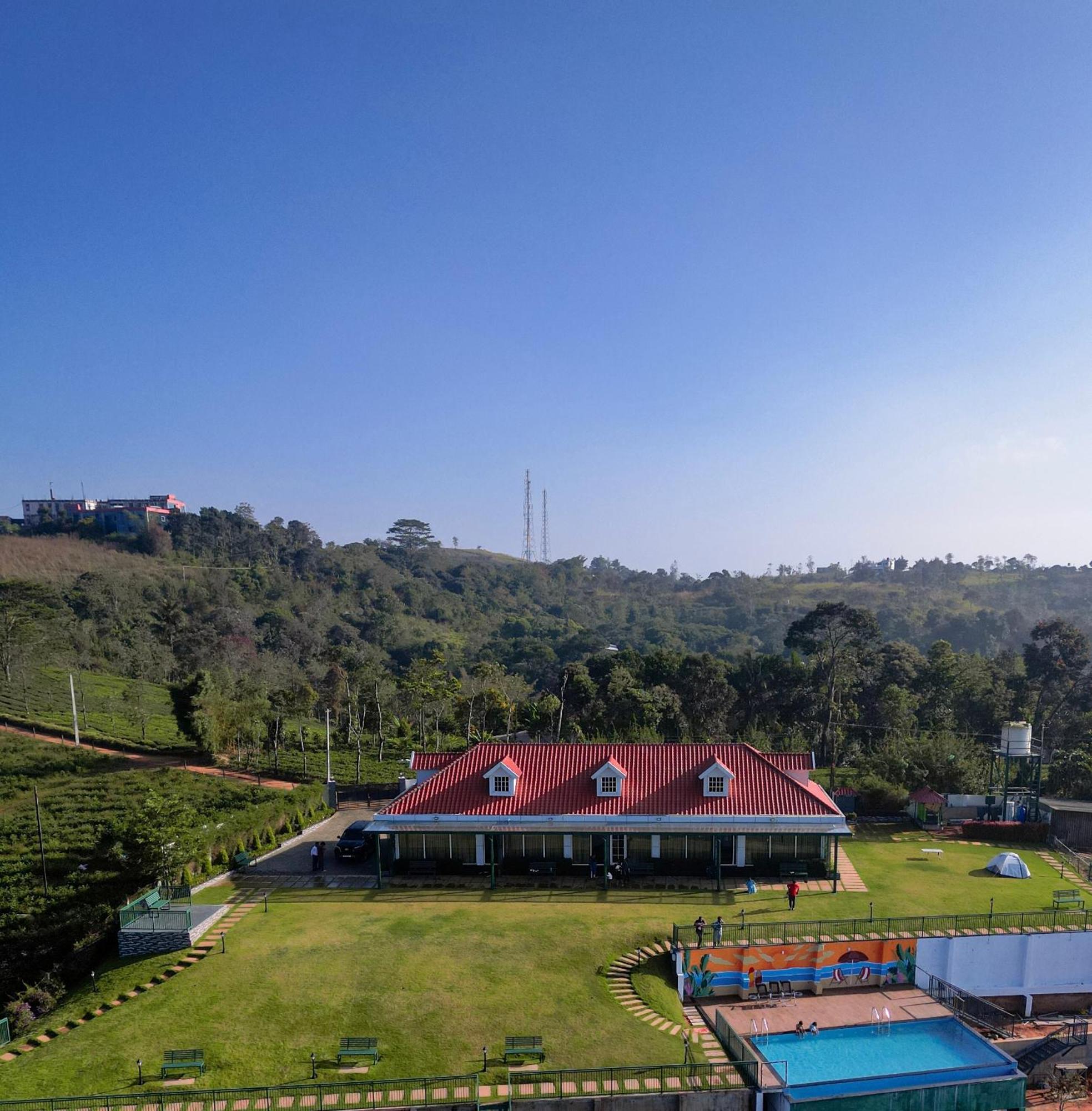 Cloudy Court Resort Idukki Exterior photo