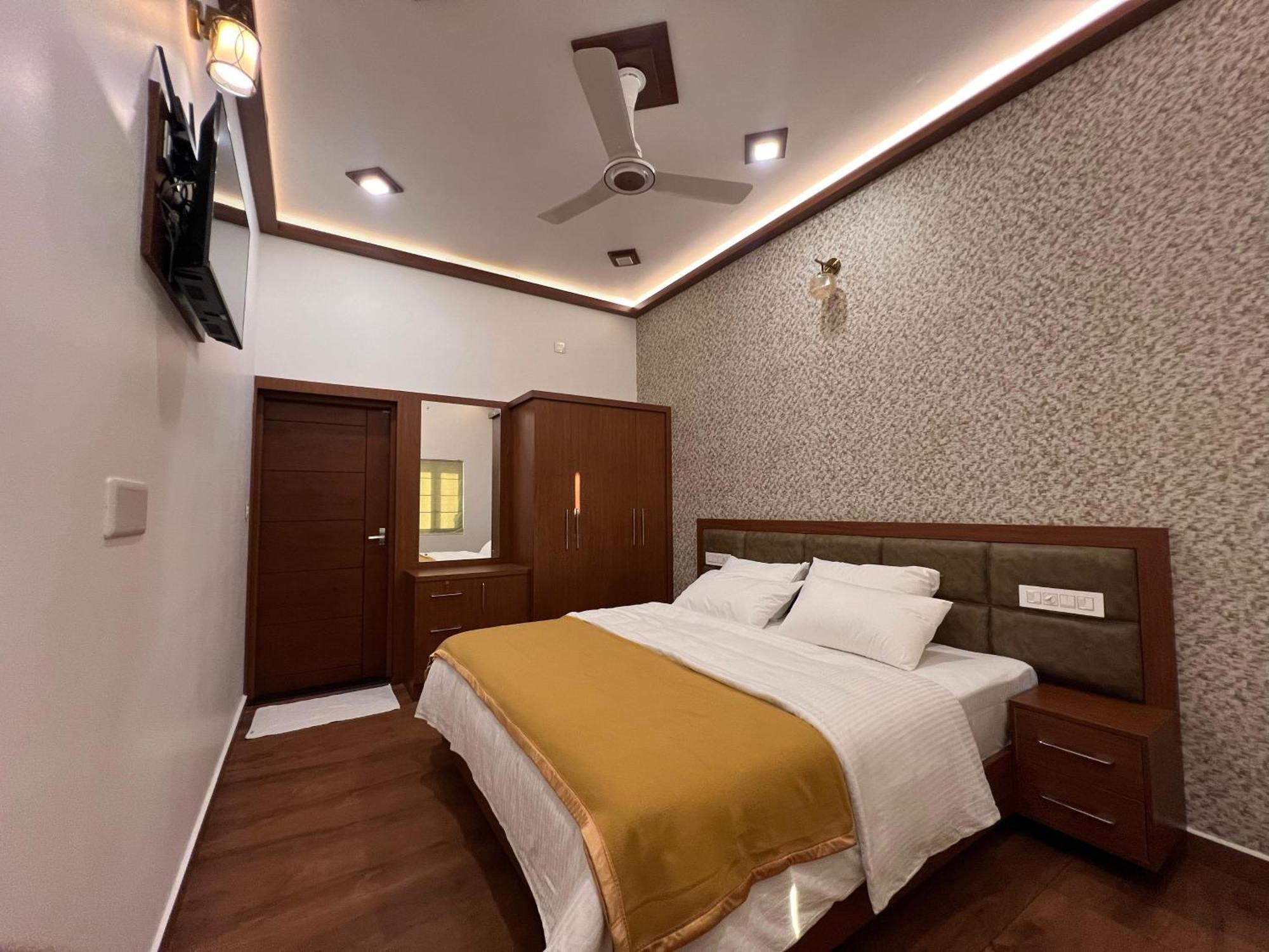 Cloudy Court Resort Idukki Exterior photo